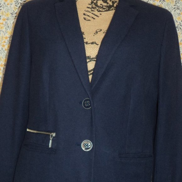 Blazer/Jacket - Picture 4 of 8